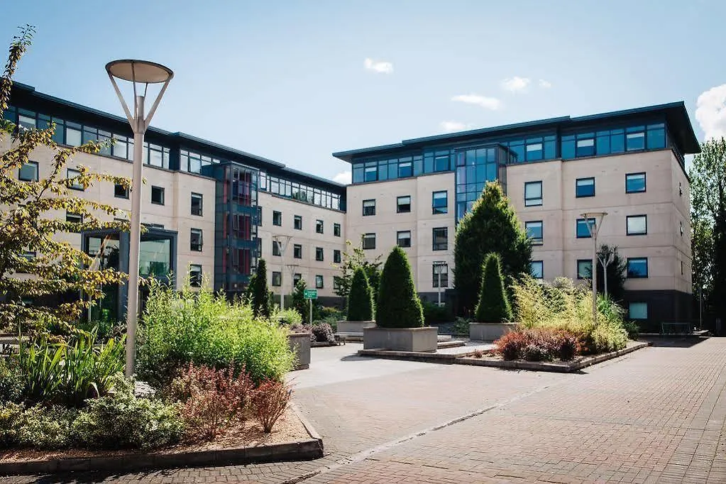 *** Otel Dublin City University İrlanda
